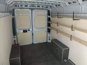Predelava prevoznega vozila (2/2)